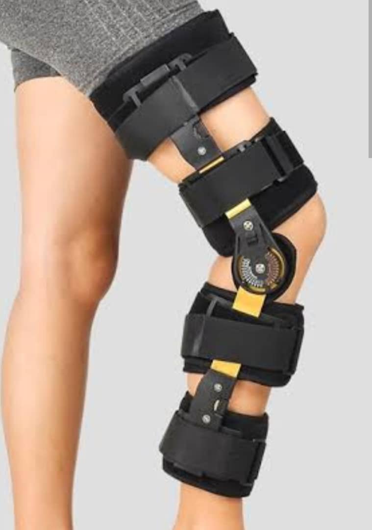 Orthopedic support brace